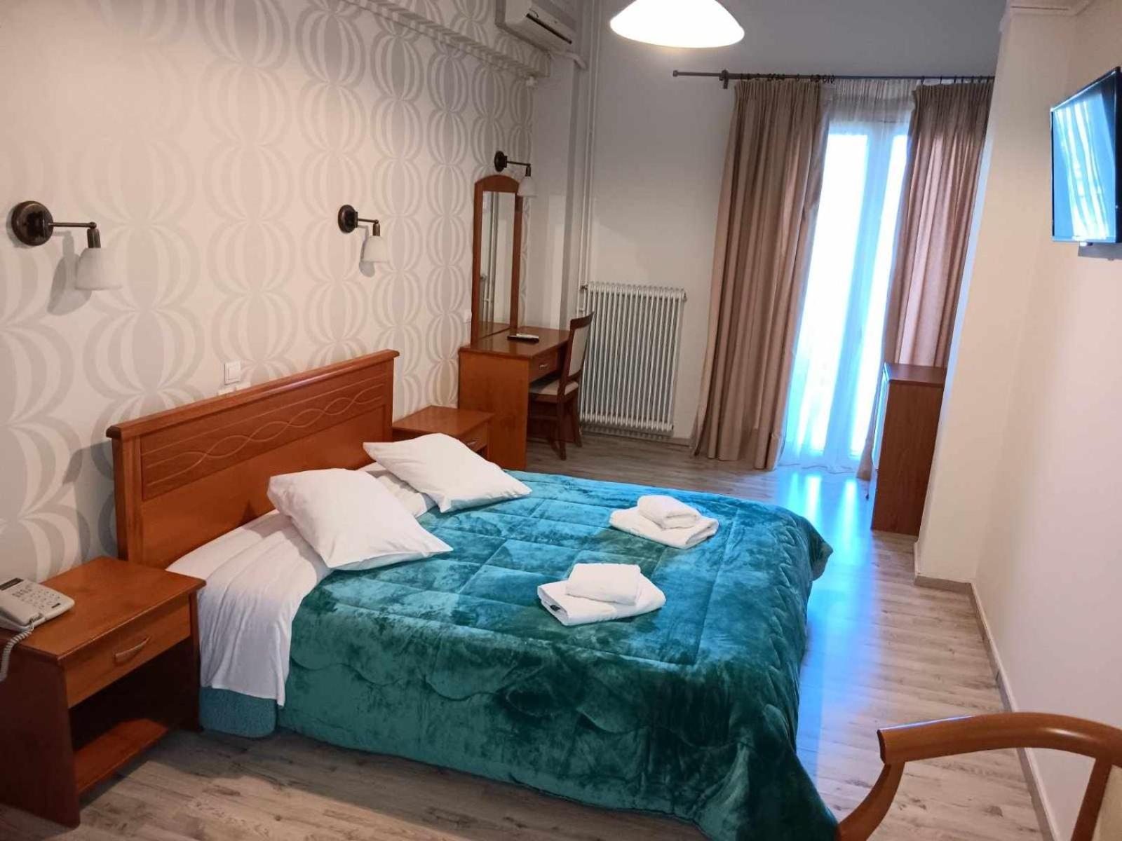 Hotel Liberty Missolonghi Luaran gambar