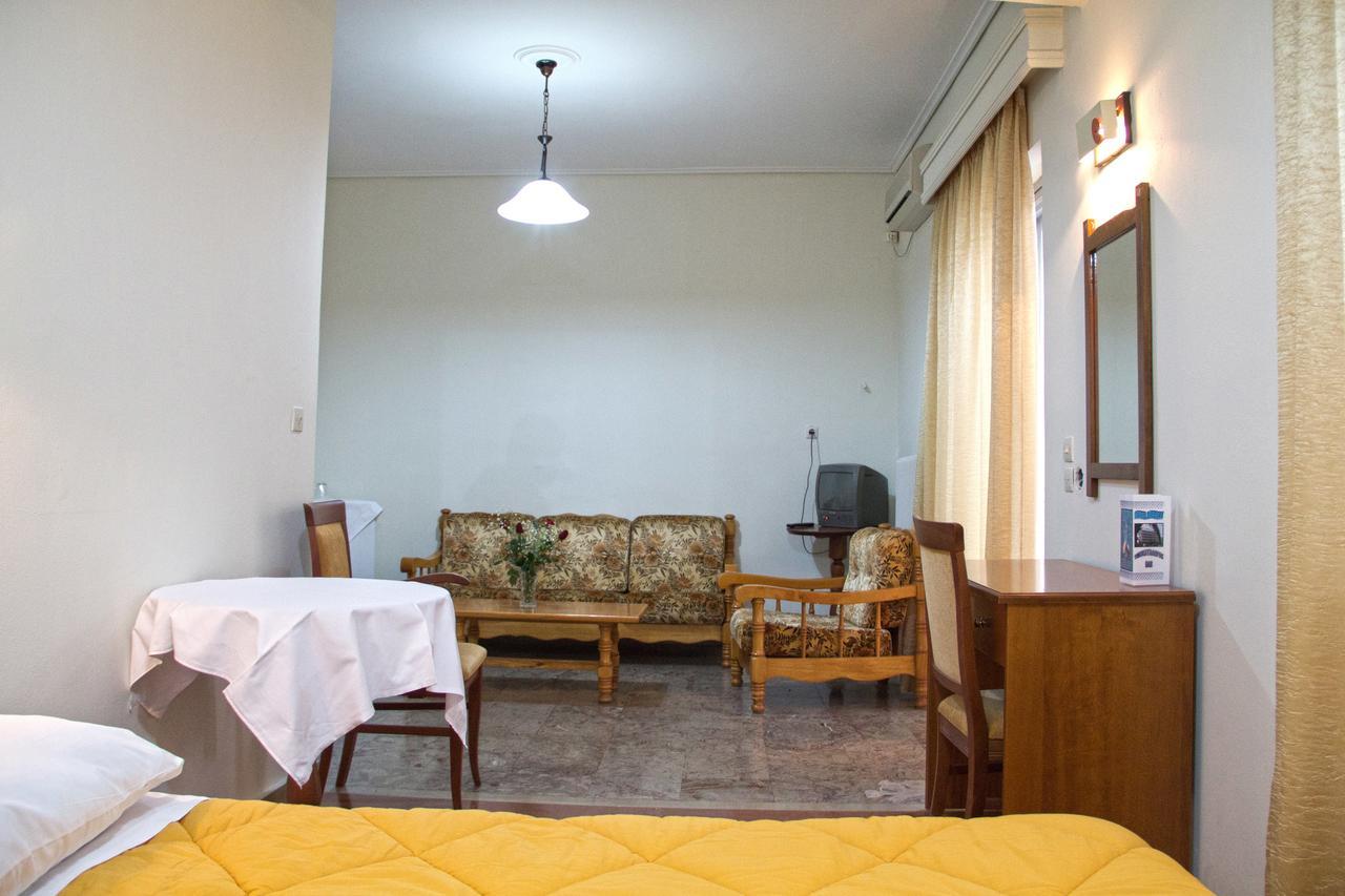 Hotel Liberty Missolonghi Luaran gambar