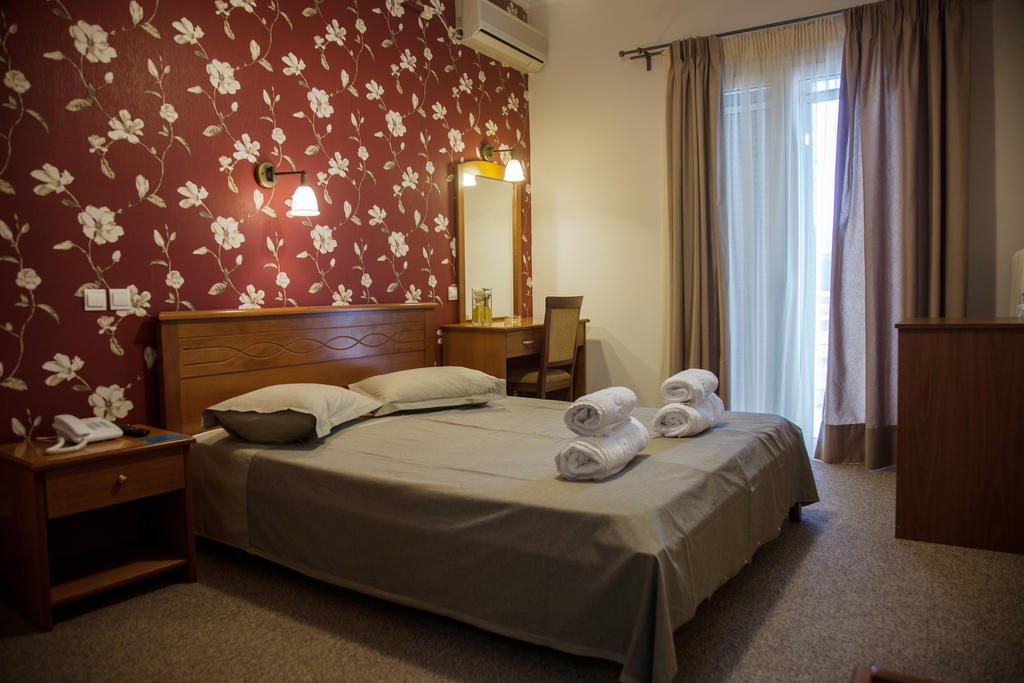 Hotel Liberty Missolonghi Luaran gambar